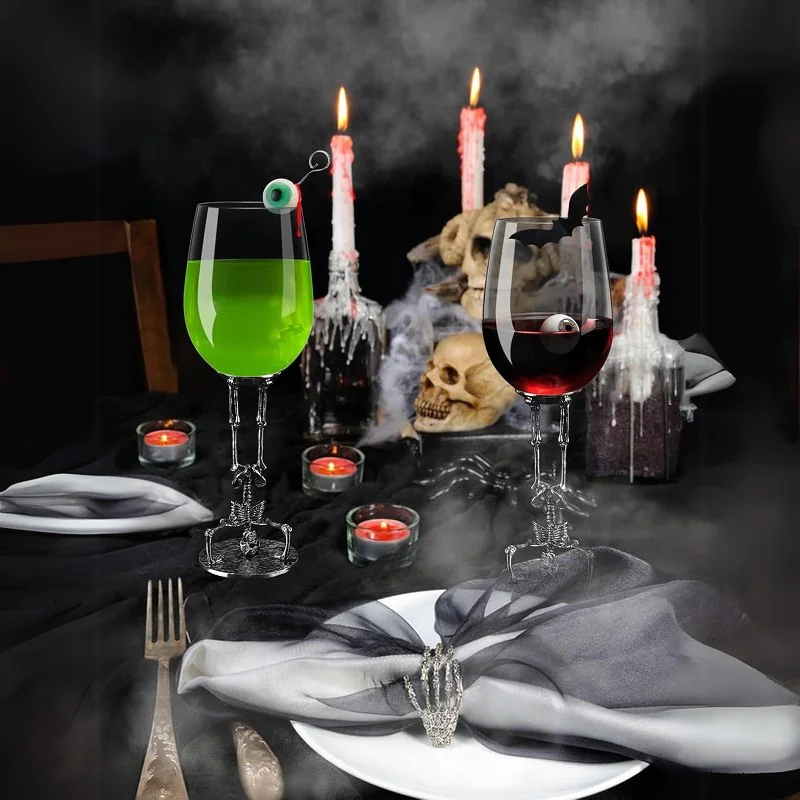 skull feeling wine glass