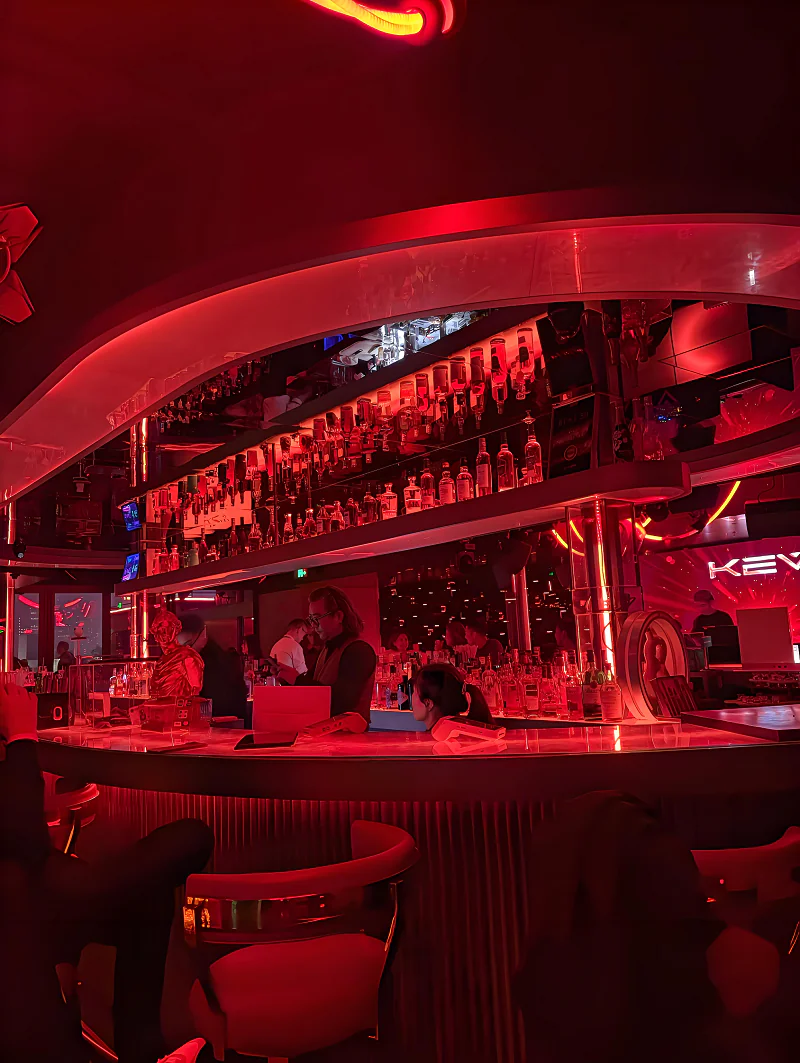 Bar