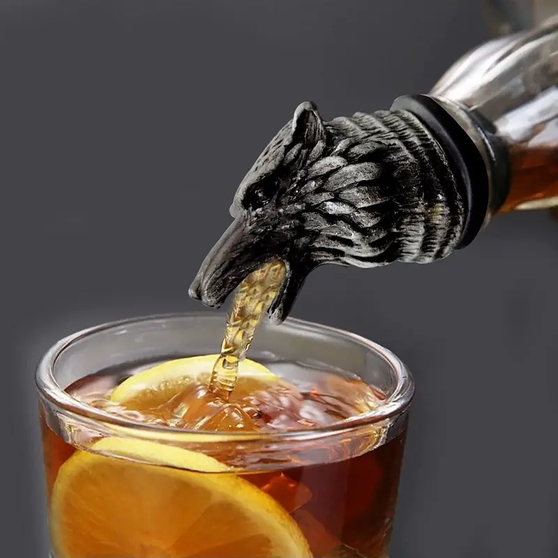 Wolf Head Wine Pourer Spout